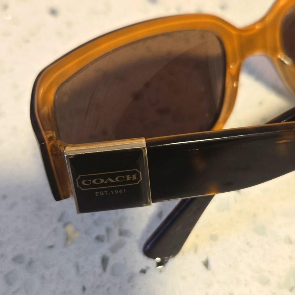 Vintage  Coach Sunglasses Smaller Frames With Case - Picture 3 of 6